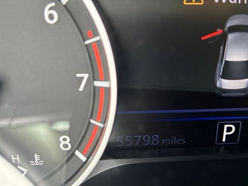 Used 2024 Nissan Altima 2.5 SV FWD image 17