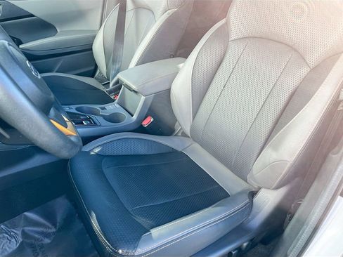 Used 2024 Subaru Crosstrek 2.5i Wilderness w/ Crosstrek Mirror Package image 21