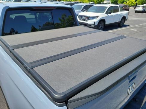 Certified 2023 Honda Ridgeline RTL image 8