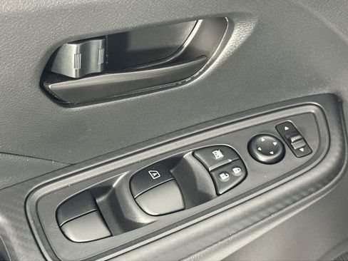 Certified 2025 Nissan Versa S w/ Trunk Package FWD image 13