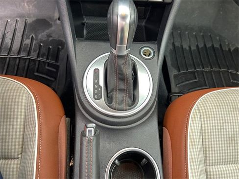 Used 2015 Volkswagen Beetle 1.8T Classic image 19