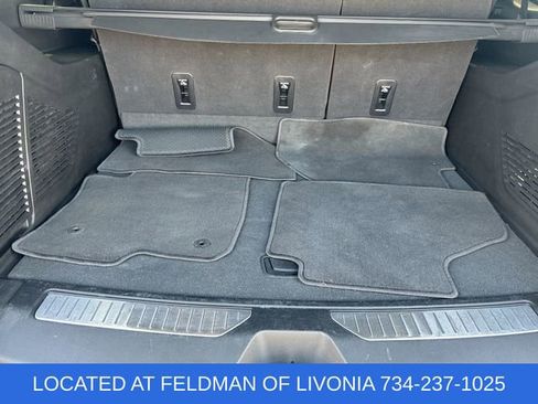 Certified 2025 Chevrolet Suburban Z71 w/ Comfort Package AWD/4WD image 35