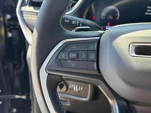 New 2026 Jeep Grand Cherokee Laredo AWD/4WD image 10