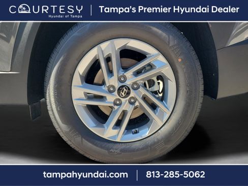 New 2026 Hyundai Tucson SE image 5