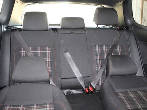 Used 2013 Volkswagen GTI 2-Door image 27