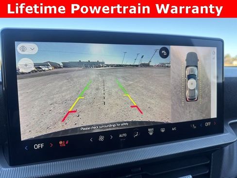 Used 2025 Ford Explorer ST-Line w/ ST-Line Street Pack image 16