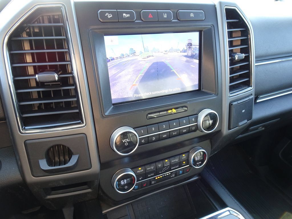 Used 2021 Ford Expedition XLT AWD/4WD image 21