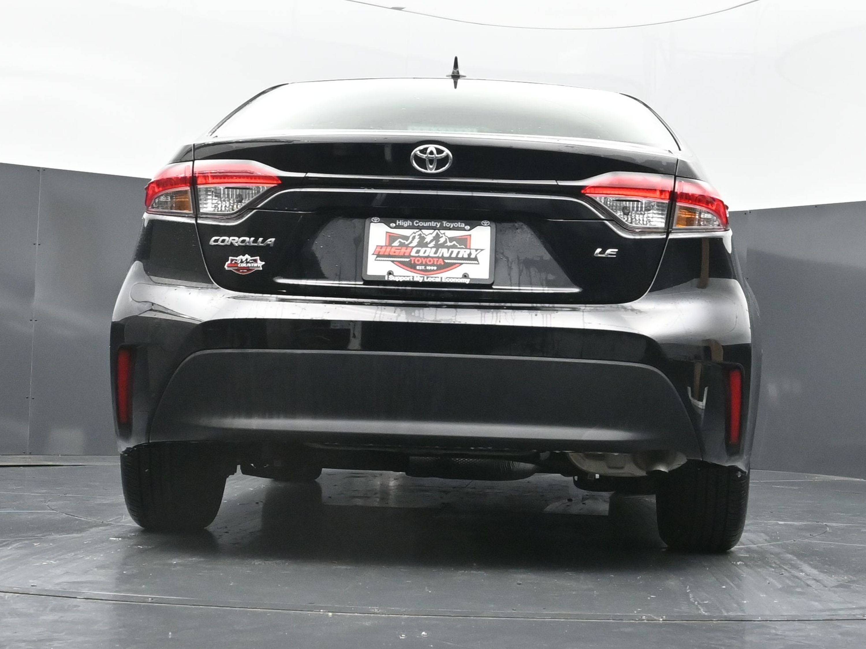 Used 2026 Toyota Corolla LE FWD image 39