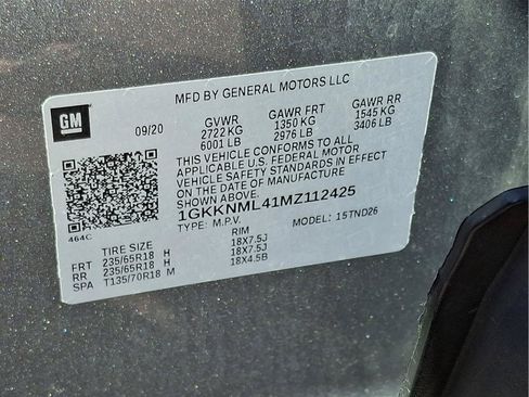 Used 2021 GMC Acadia SLT FWD image 25