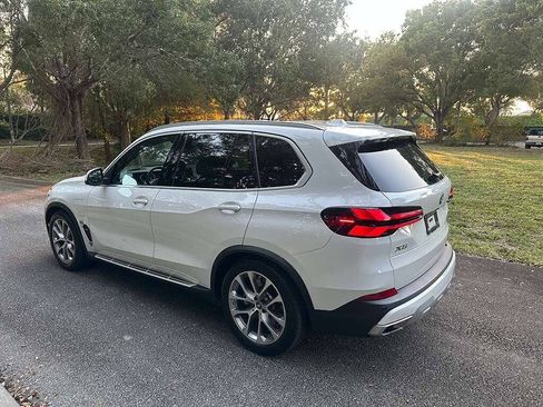Used 2024 BMW X5 xDrive50e AWD/4WD image 5