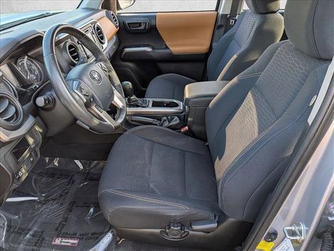 Used 2018 Toyota Tacoma SR5 image 16