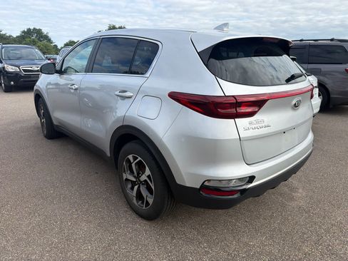 Used 2020 Kia Sportage LX FWD image 2