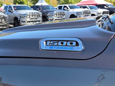 Used 2025 RAM 1500 Big Horn AWD/4WD image 15