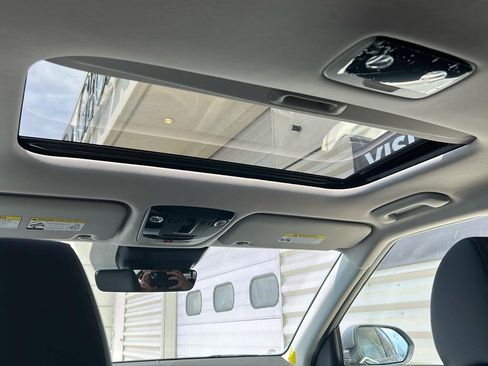 New 2026 Kia Seltos SX w/ SX Sunroof Package image 15