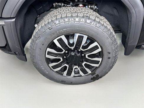 New 2026 GMC Sierra 3500 Denali Ultimate AWD/4WD image 26