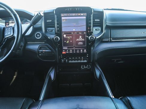 Used 2022 RAM 2500 Limited image 13