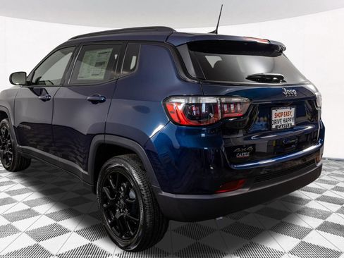 New 2026 Jeep Compass Latitude AWD/4WD image 15