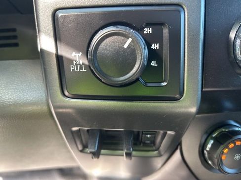 Used 2022 Ford F350 XLT w/ XLT Value Package image 17