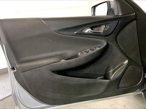 Used 2024 Chevrolet Malibu LT FWD image 24