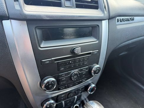 Used 2011 Ford Fusion SE w/ Sport Appearance Pkg FWD image 25