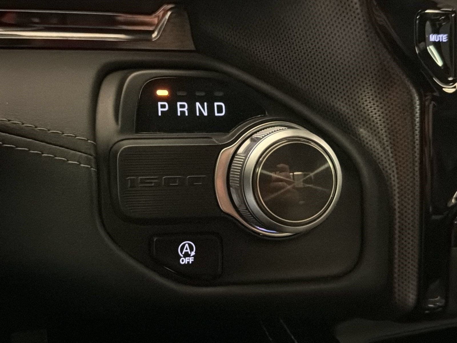 Used 2022 RAM 1500 Limited RWD image 17