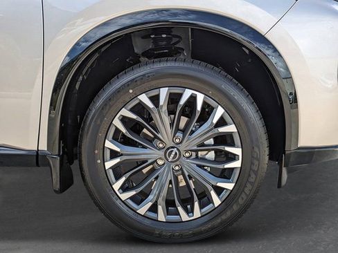 New 2026 Nissan Rogue Platinum AWD/4WD image 9