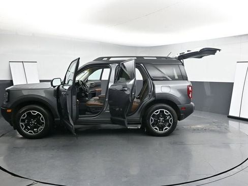 Used 2025 Ford Bronco Sport Outer Banks w/ Outer Banks Tech Package+ image 39