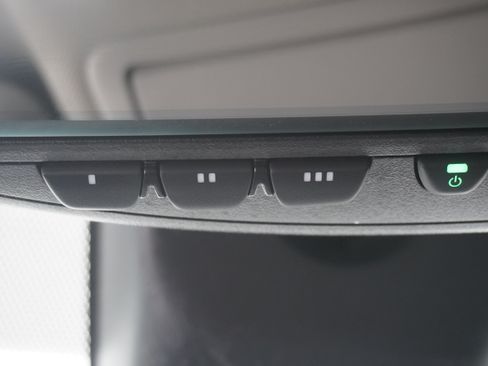 Used 2018 Toyota RAV4 XLE FWD image 23