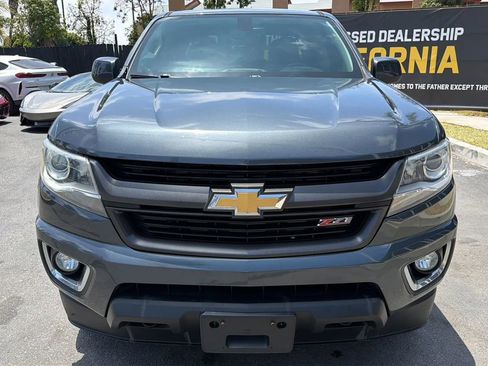 Used 2017 Chevrolet Colorado Z71 AWD/4WD image 3