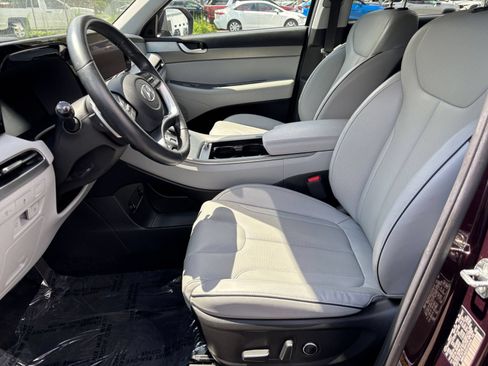 Used 2025 Hyundai Palisade SEL FWD image 30