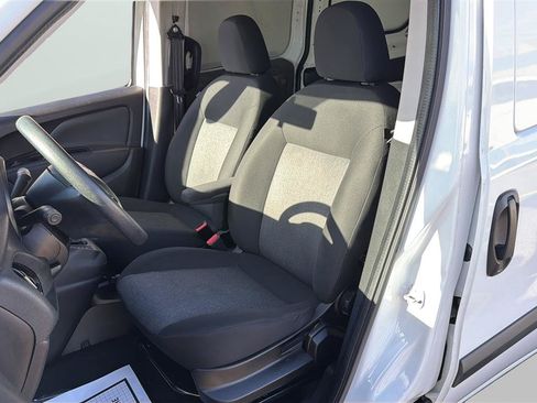 Used 2022 RAM ProMaster City Tradesman FWD image 12