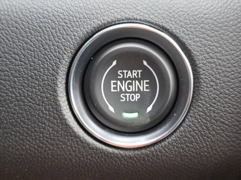New 2026 GMC Acadia AT4 w/ Luxury Package AWD/4WD image 36
