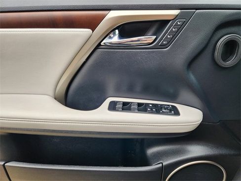 Used 2022 Lexus RX 350 FWD w/ Premium Package image 16