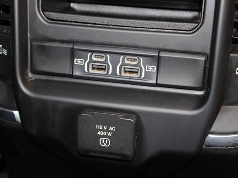 Used 2021 RAM 1500 Laramie RWD image 33