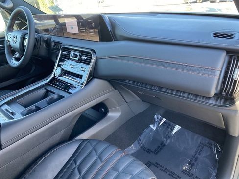 New 2026 Nissan Armada PRO-4X image 8