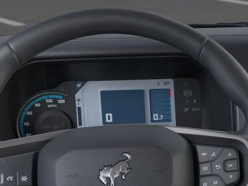 New 2025 Ford Bronco Badlands image 13