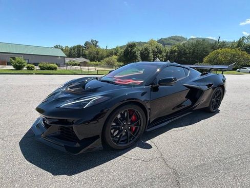 Used 2026 Chevrolet Corvette ZR1 w/ ZR1 Carbon Fiber Aero Package RWD image 32
