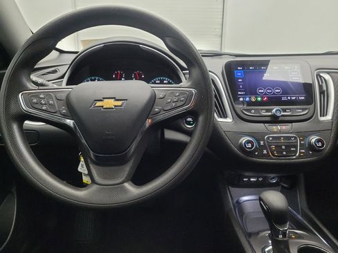 Used 2024 Chevrolet Malibu LT image 22