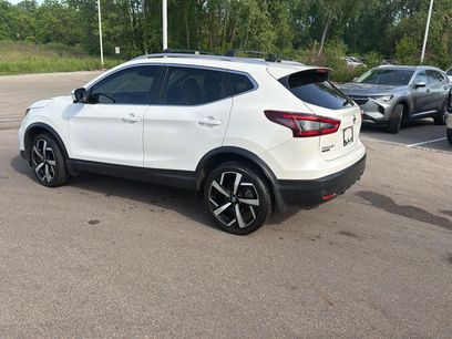 Used 2021 Nissan Rogue Sport SL