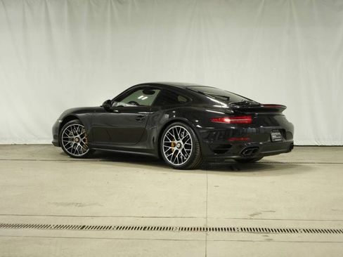 Certified 2014 Porsche 911 Turbo S image 3