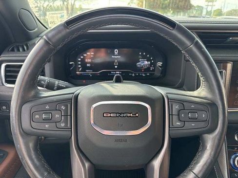 Used 2024 GMC Yukon Denali Ultimate AWD/4WD image 31