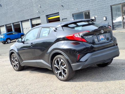 Certified 2020 Toyota C-HR XLE FWD image 4