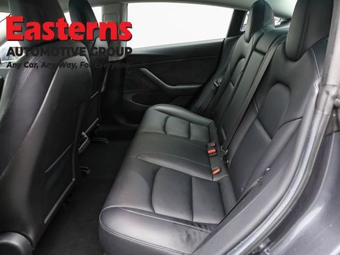 Used 2018 Tesla Model 3 Long Range AWD/4WD image 16