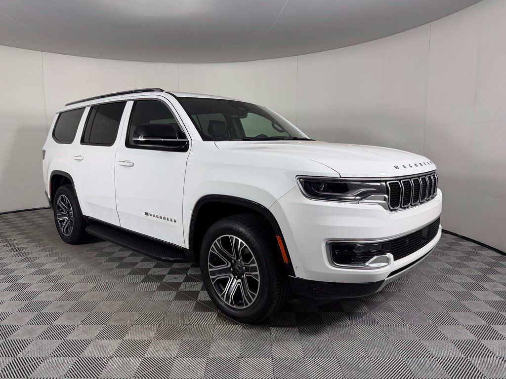 Used 2025 Jeep Wagoneer Series II AWD/4WD image 4