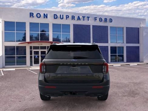 New 2026 Ford Explorer Active RWD image 6