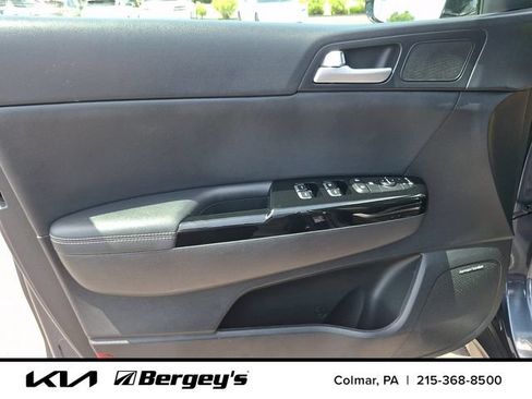 Used 2020 Kia Sportage EX w/ EX Technology Package AWD/4WD image 14