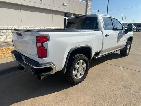 Used 2020 Chevrolet Silverado 2500 LTZ AWD/4WD image 10