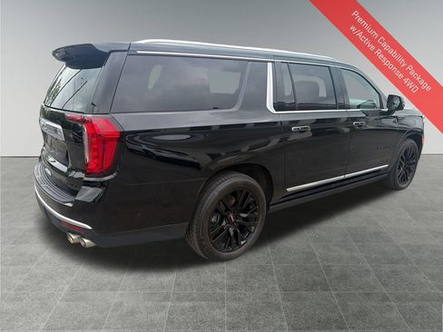 Used 2023 GMC Yukon XL Denali w/ Denali Reserve Package AWD/4WD image 6