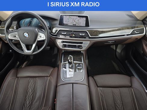 Used 2017 BMW 740i image 12