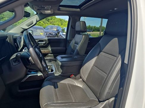 Used 2022 GMC Sierra 1500 Denali w/ Denali Premium Package AWD/4WD image 3